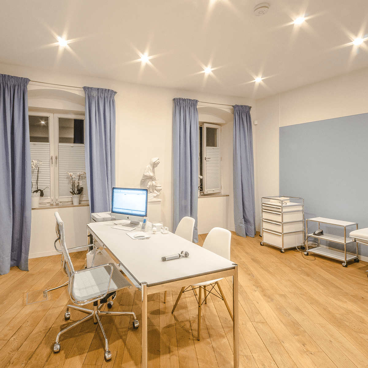 1200x1200px_dermatologie_schlosspalais_square_praxis_behandlung_01