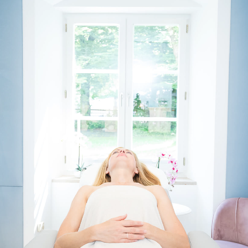 JetPeel™ München | Mit Hochdruck zu reiner Haut