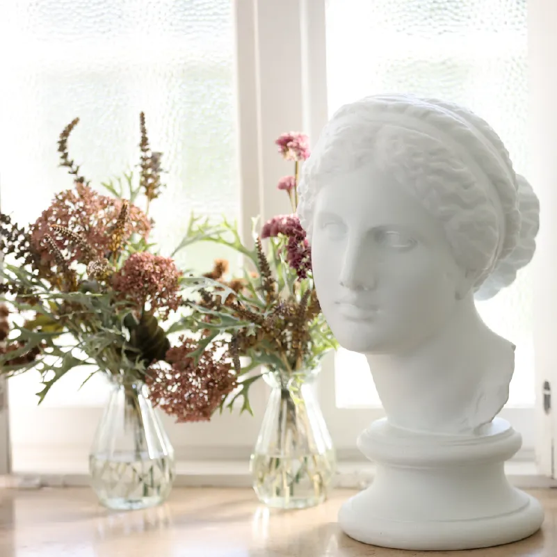 Stilvolle Praxisräume Dermatologie im Schlosspalais München